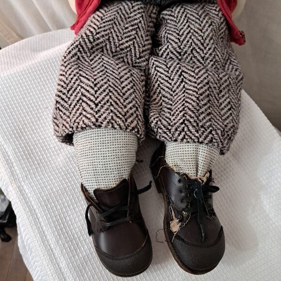 2000 Heritage Mint Sweet and Innocent Collection Cuddle Me Babies Boy Bibbs 21" - Picture 5 of 12